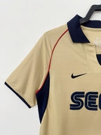 Retro Arsenal FC 2001-2002 away image 5