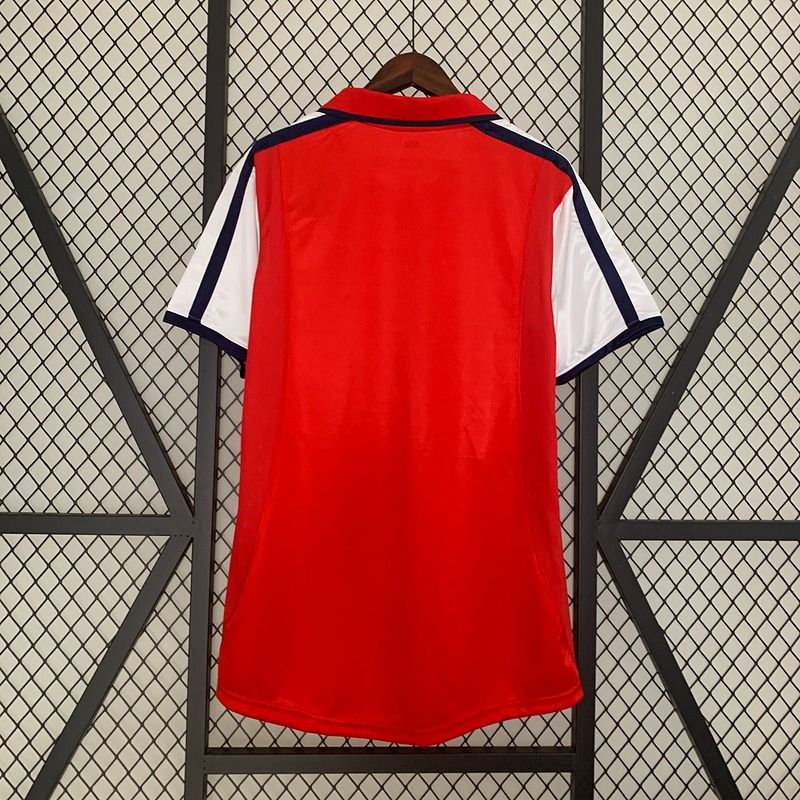 Retro Arsenal FC 2001-2002 home image 2