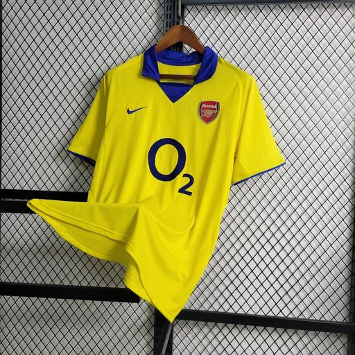 Retro Arsenal FC 2003-2004 away image 3