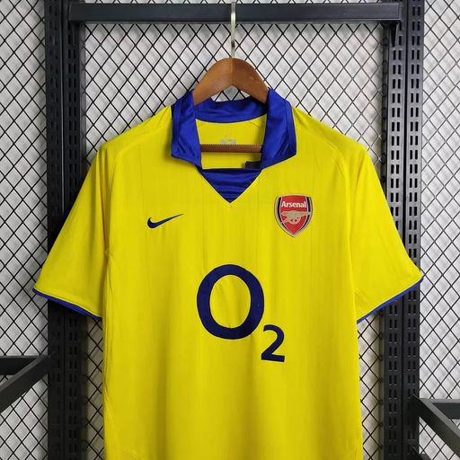 Retro Arsenal FC 2003-2004 away image 5