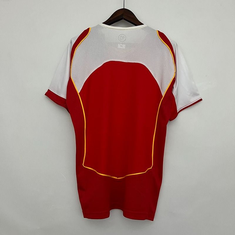 Retro Arsenal FC 2004-2005 home image 2