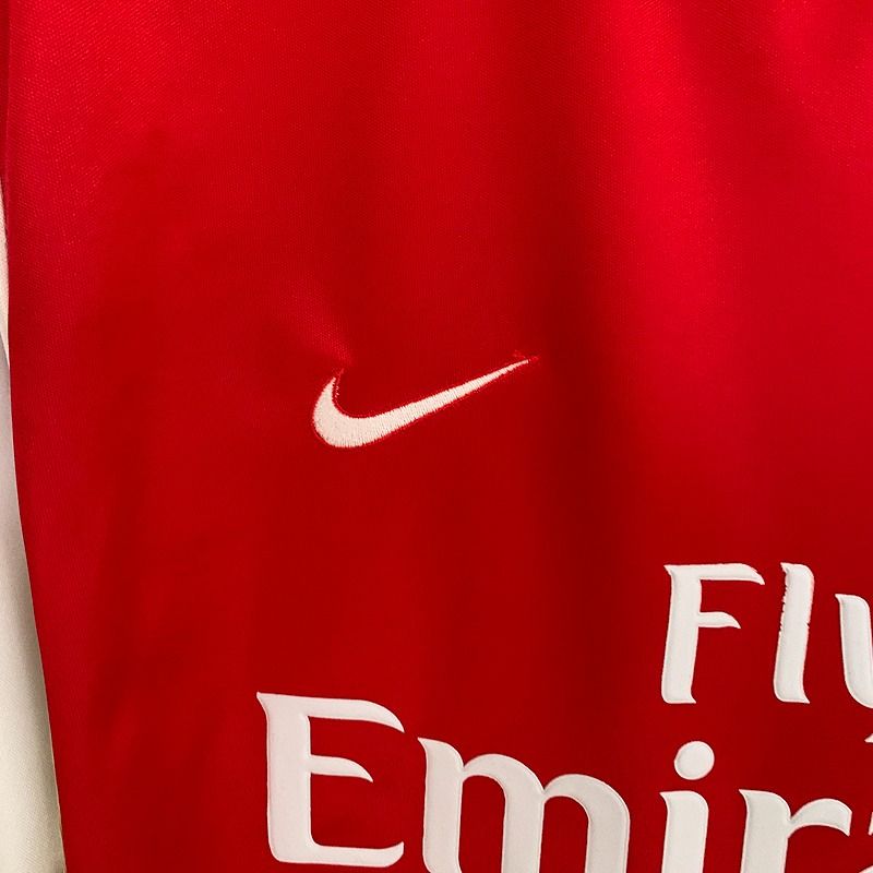Retro Arsenal FC 2006-2008 home image 7