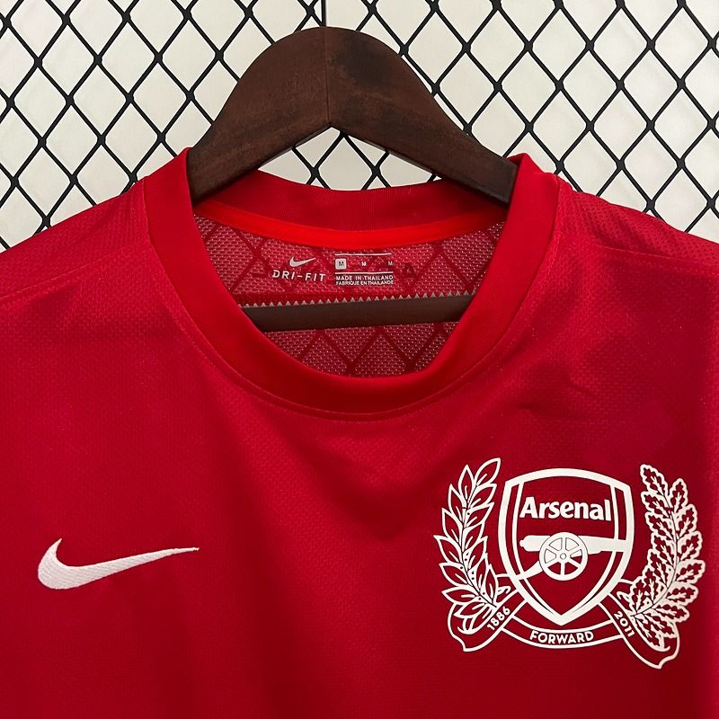 Retro Arsenal FC 2011-2012 home image 3