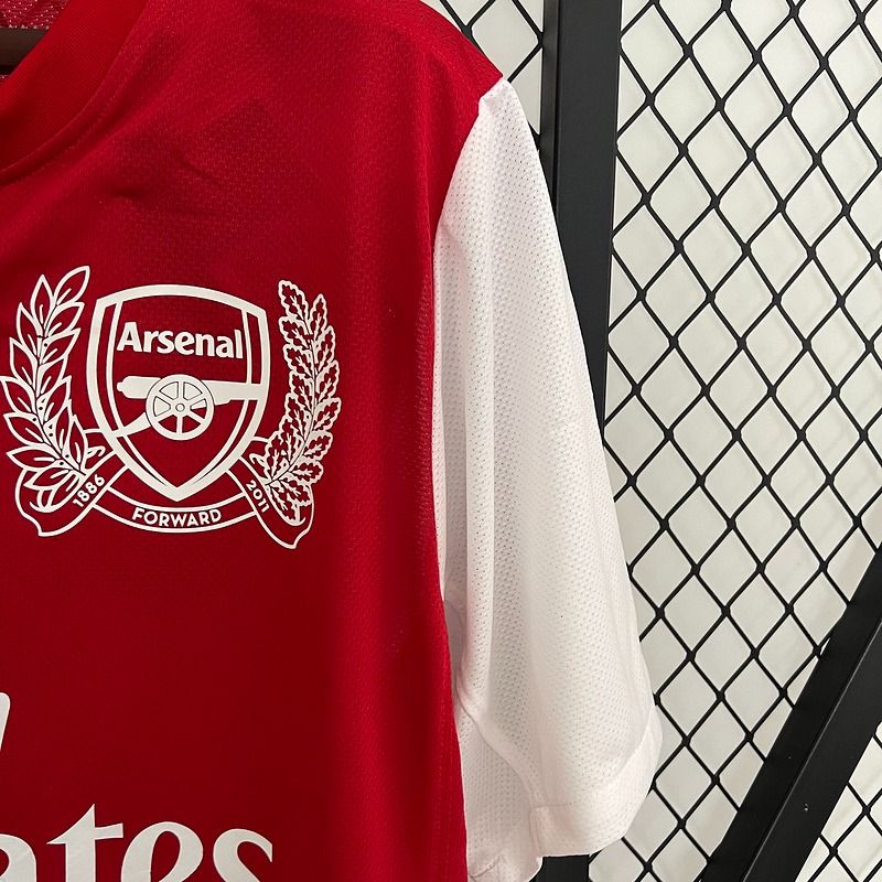 Retro Arsenal FC 2011-2012 home image 6