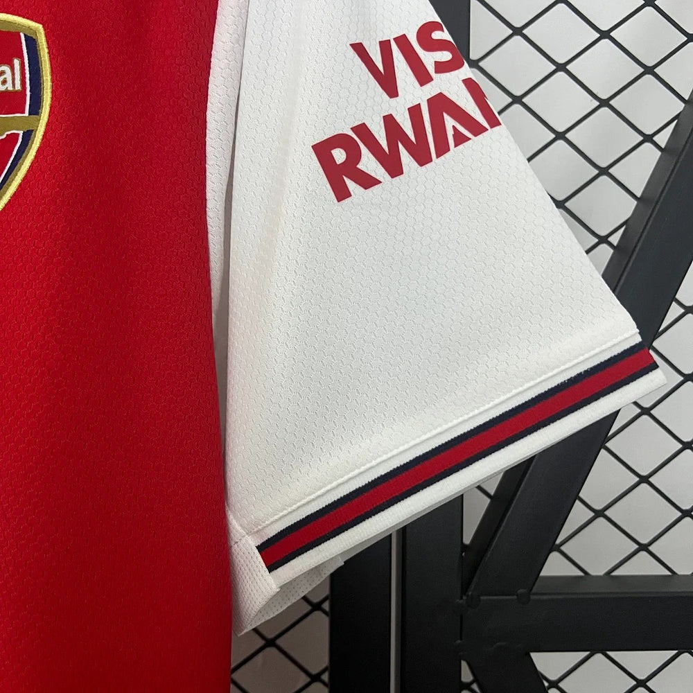 Retro Arsenal FC 2019-2020 home image 5