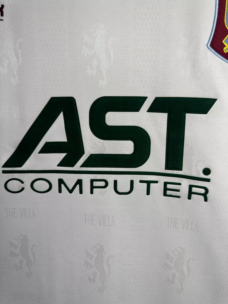 Retro Aston Villa 1995-1996 away image 5