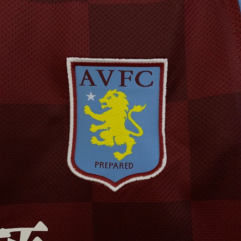 Retro Aston Villa 2011-2012 home image 8