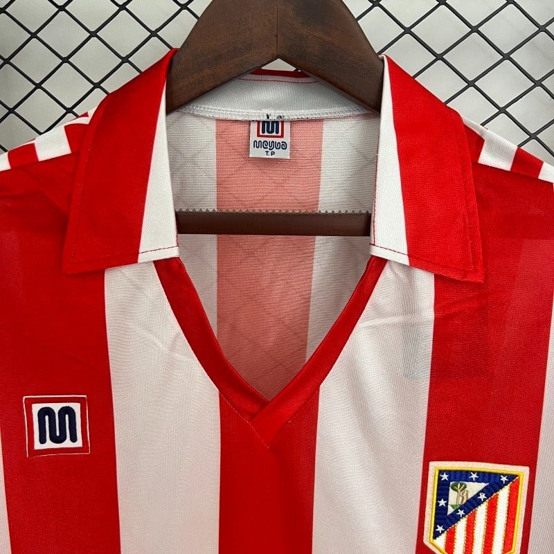 Retro Atletico Madrid 1982-1983 home image 3