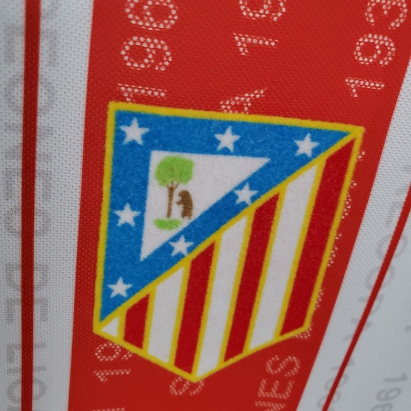 Retro Atletico Madrid 1995-1996 home image 5