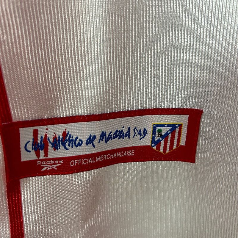 Retro Atletico Madrid 1999-2000 home image 6