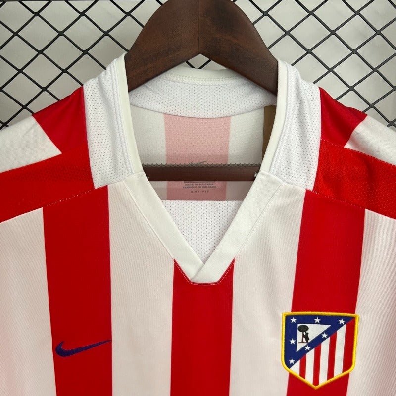 Retro Atletico Madrid 2002-2003 home image 4