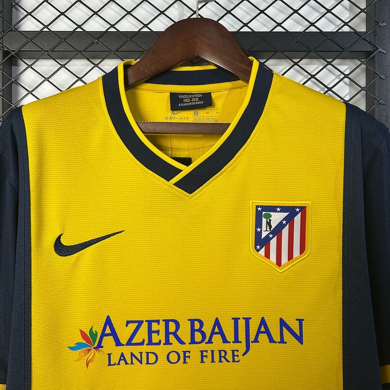 Retro Atletico Madrid 2013-2014 away image 3