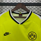 Retro BVB Dortmund 1995-1996 home image 3