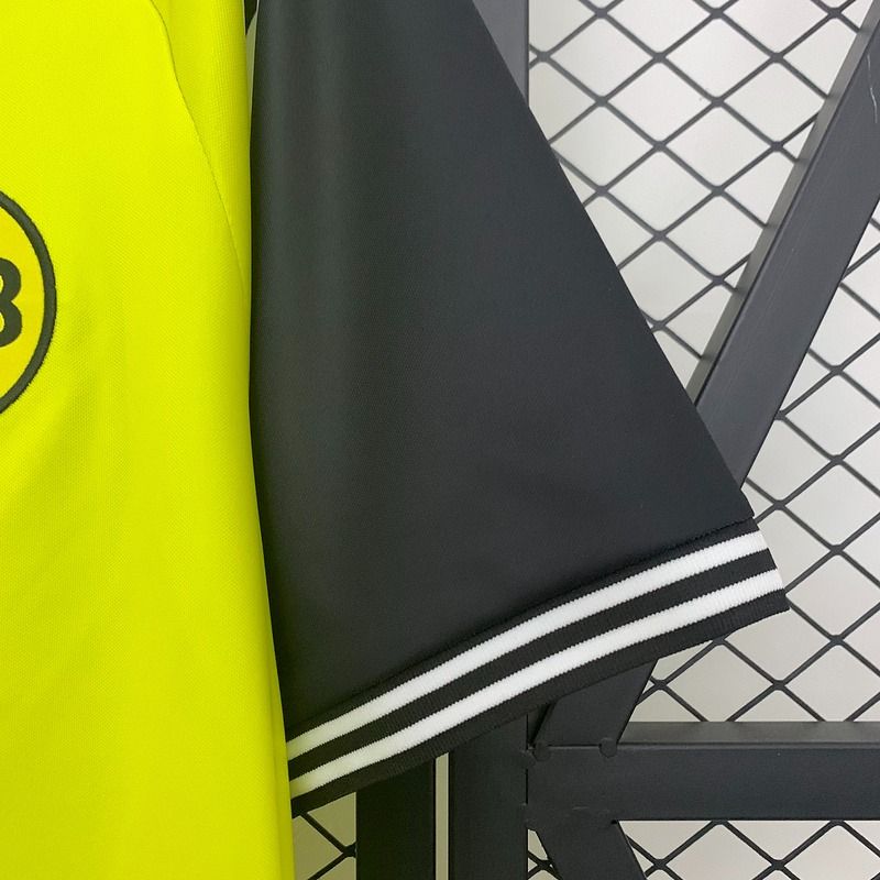 Retro BVB Dortmund 1995-1996 home image 5