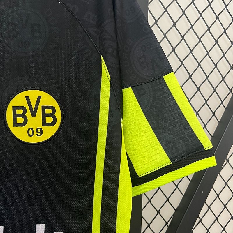 Retro BVB Dortmund 1996-1997 away image 5