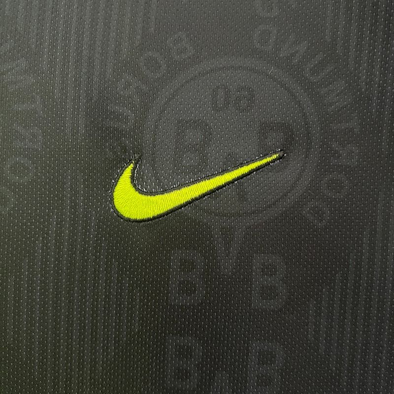 Retro BVB Dortmund 1996-1997 away image 7