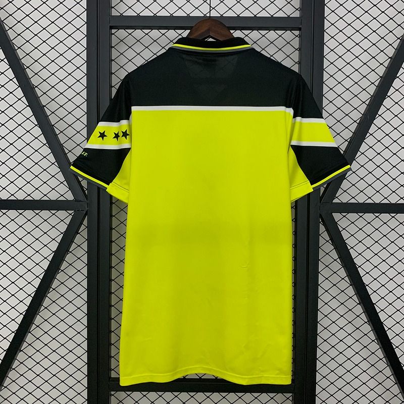Retro BVB Dortmund 1996-1997 home image 2