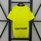 Retro BVB Dortmund 2011-2012 home image 2