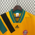 Retro Bayern M?nchen 1993-1995 away image 3