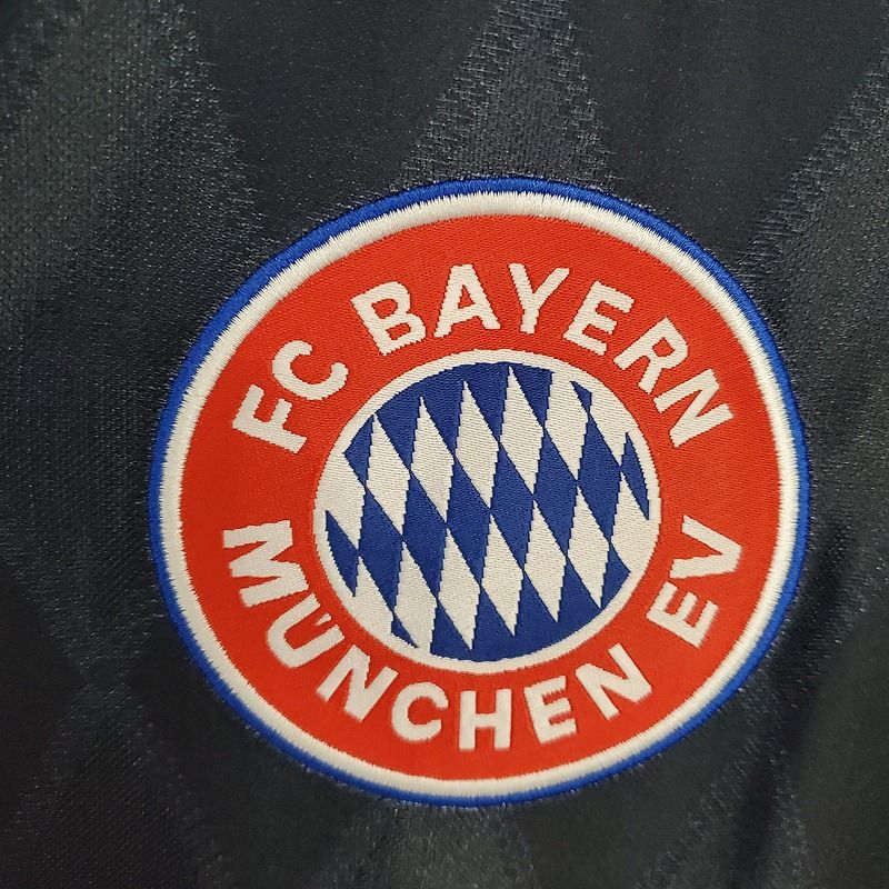 Retro Bayern M?nchen 1997-1999 home image 5