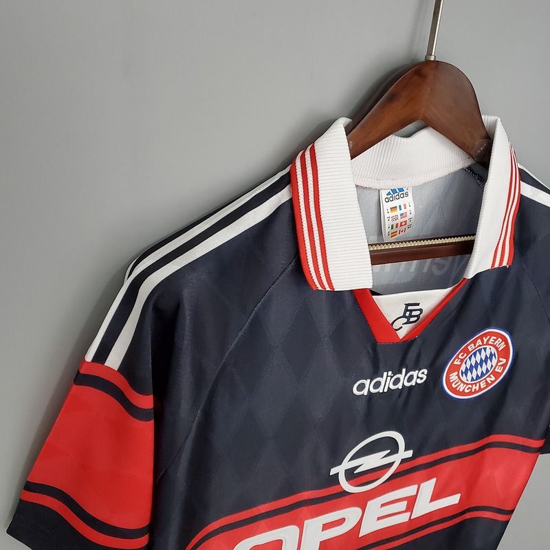 Retro Bayern M?nchen 1997-1999 home image 7