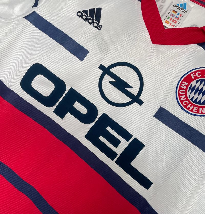 Retro Bayern M?nchen 1998-2000 away image 5
