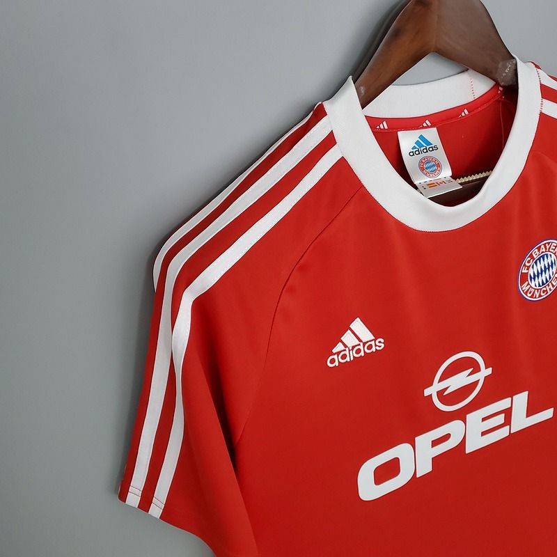 Retro Bayern M?nchen 2000-2001 home image 7