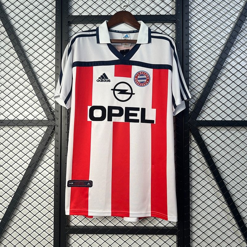 Retro Bayern M?nchen 2000-2002 away