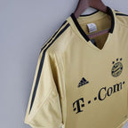Retro Bayern M?nchen 2003-2004 away image 4