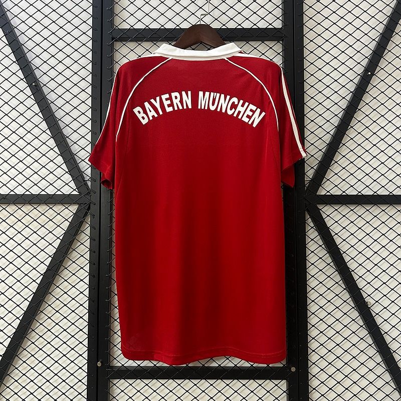 Retro Bayern M?nchen 2005-2006 home image 2
