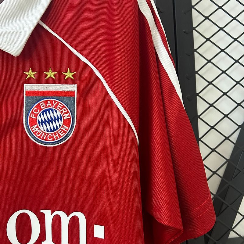Retro Bayern M?nchen 2005-2006 home image 4