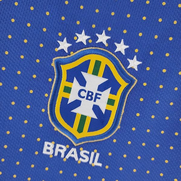 Retro Brazil national 2010 away image 5