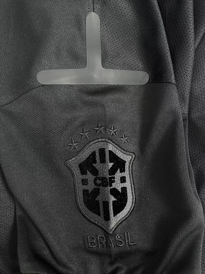 Retro Brazil national 2013-2014 image 11