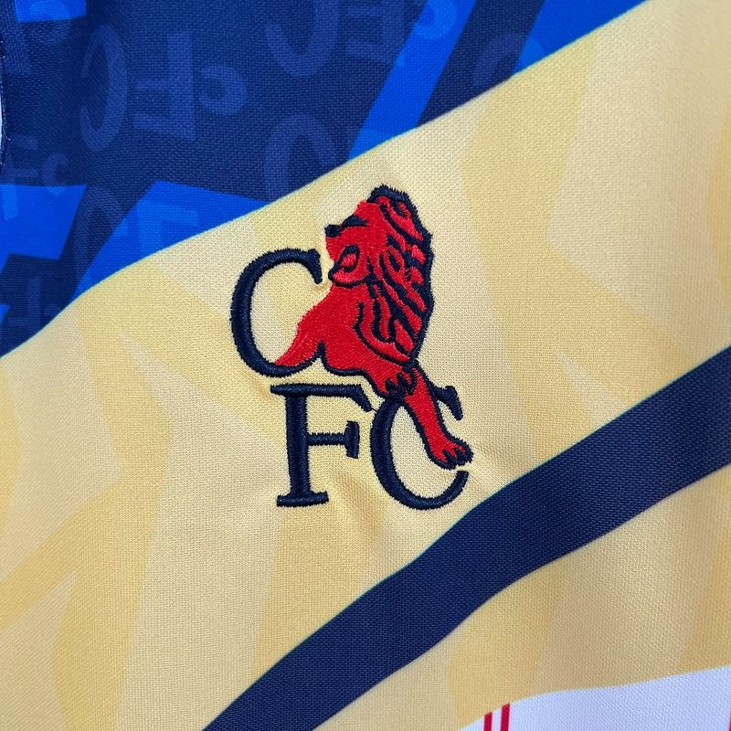 Retro Chelsea FC 1990 jersey image 6
