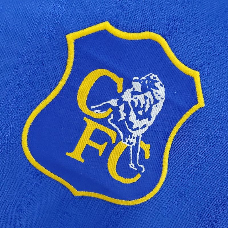 Retro Chelsea FC 1995-1997 home image 6