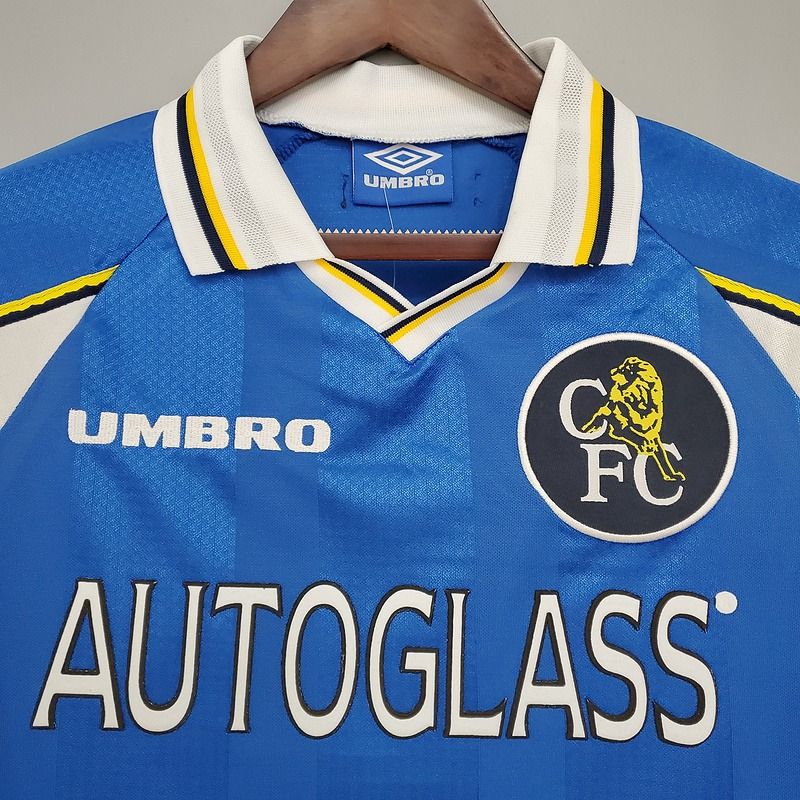 Retro Chelsea FC 1997-1999 home image 3