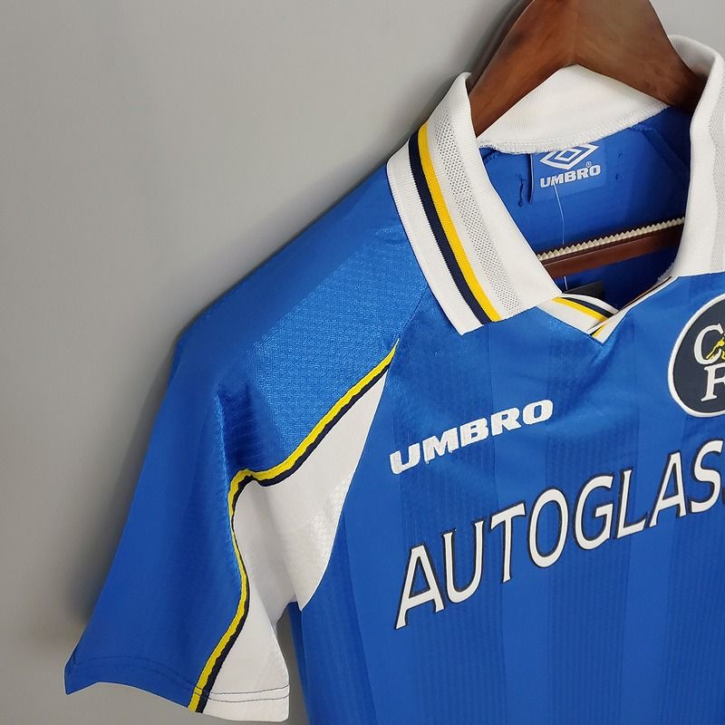 Retro Chelsea FC 1997-1999 home image 5