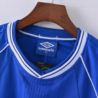 Retro Chelsea FC 1999-2001 home image 4