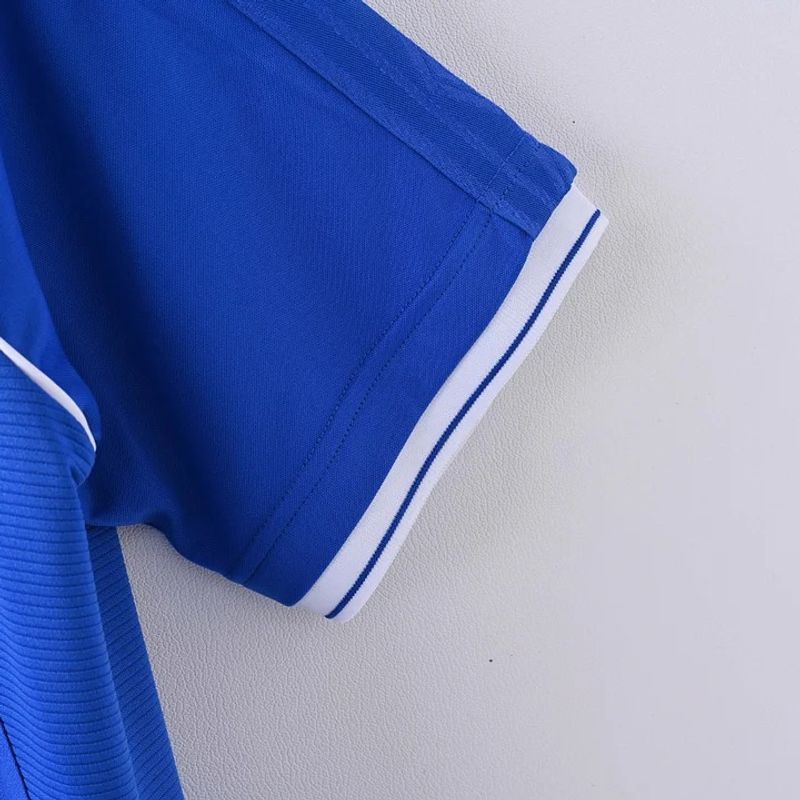 Retro Chelsea FC 1999-2001 home image 7