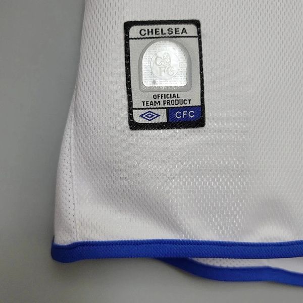 Retro Chelsea FC 2003-2005 away image 7