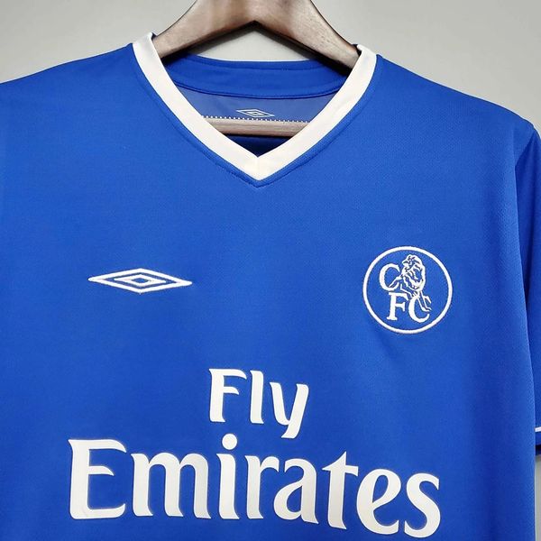Retro Chelsea FC 2003-2005 home image 3