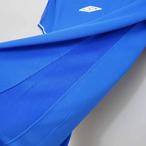 Retro Chelsea FC 2003-2005 home image 4