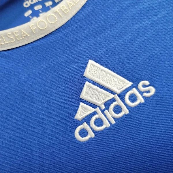 Retro Chelsea FC 2006-2007 home image 8