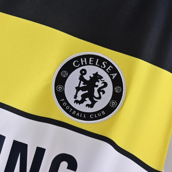 Retro Chelsea FC 2011-2012 away image 4