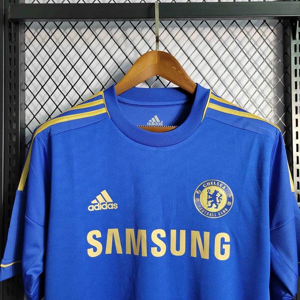 Retro Chelsea FC 2012-2013 home image 3