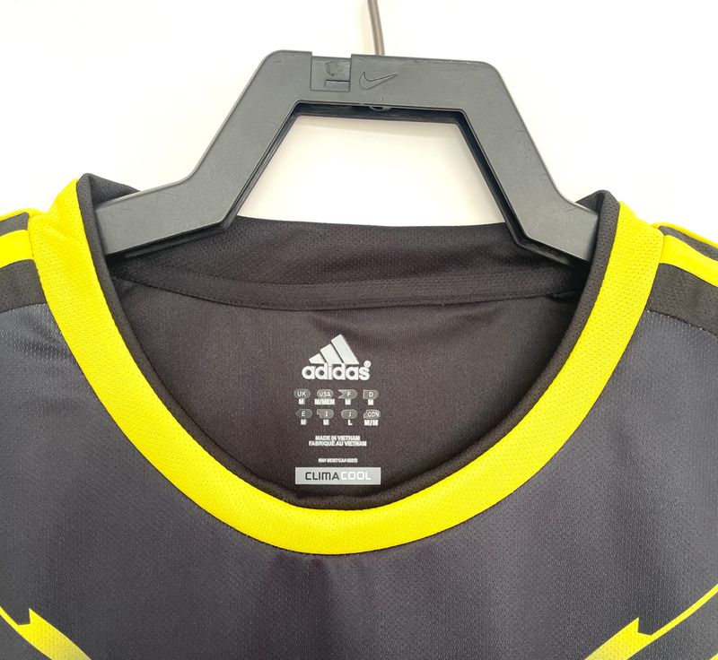 Retro Chelsea FC 2012-2013 second away image 3