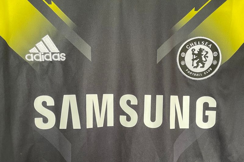Retro Chelsea FC 2012-2013 second away image 6