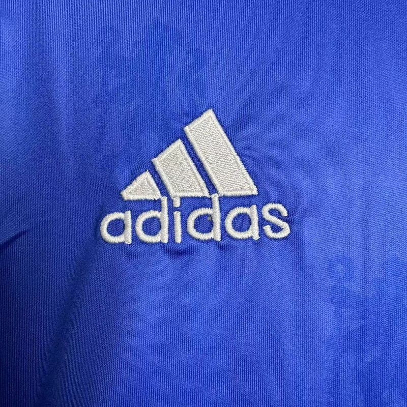 Retro Chelsea FC 2016-2017 home image 7