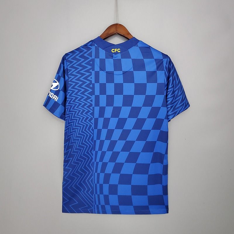 Retro Chelsea FC 2021-2022 home image 2