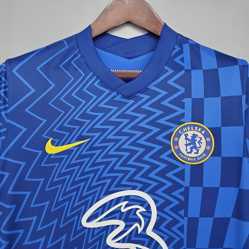 Retro Chelsea FC 2021-2022 home image 3